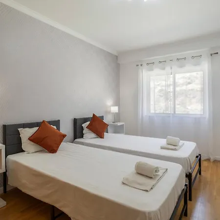 Apartman Spacious & With Rare Parking Albufeira