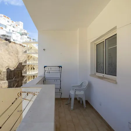 Apartman Spacious & With Rare Parking